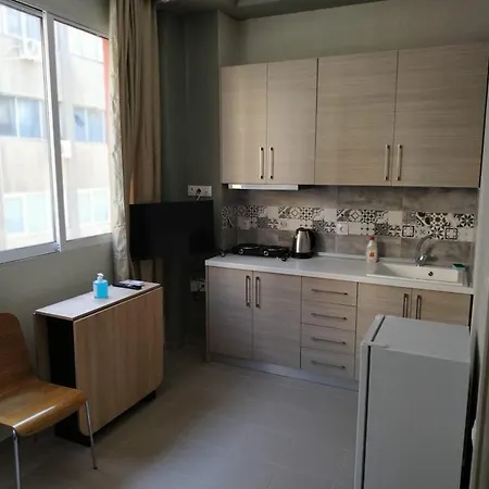Ladadika New 3 Apartment *