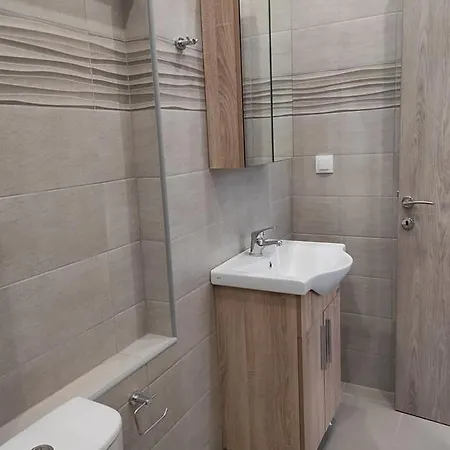 Ladadika New 3